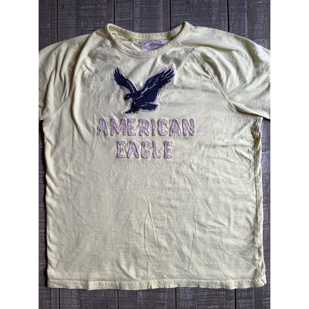 Y2K American Eagle T Shirt Vintage Embroidered‎ Patch Size Large Yellow